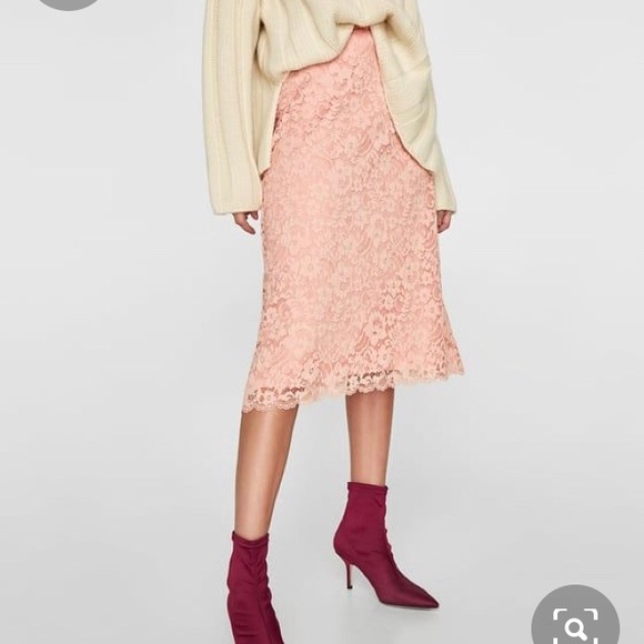 Zara Lace Skirt - Picture 2 of 2